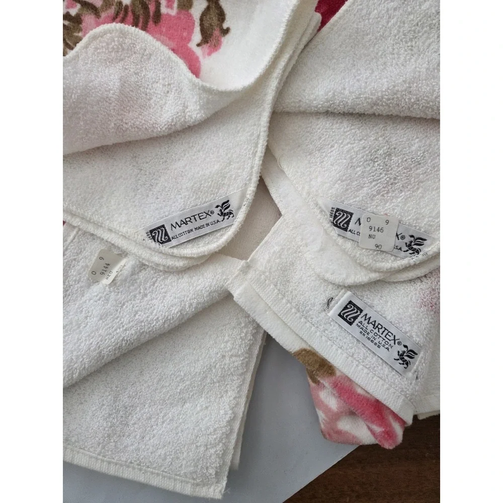 Vtg‎ Martex Roses Four Piece Bath Towel Set Floral Wash Cloths Vibrant Victorian
